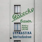 Szálloda Axa