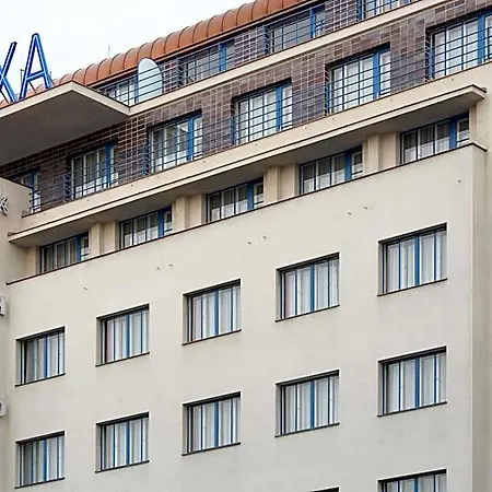 Axa 3* Prag