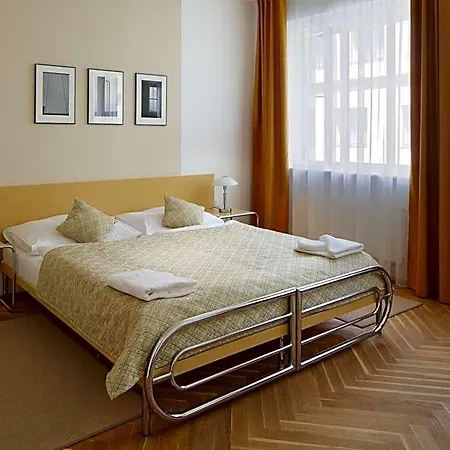 Hotel Axa