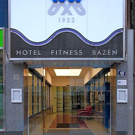 Axa Hotel 3*