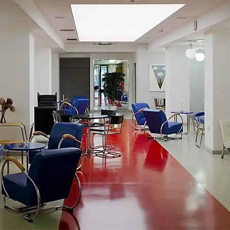 Axa 3*