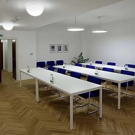 Axa Hotel Prag