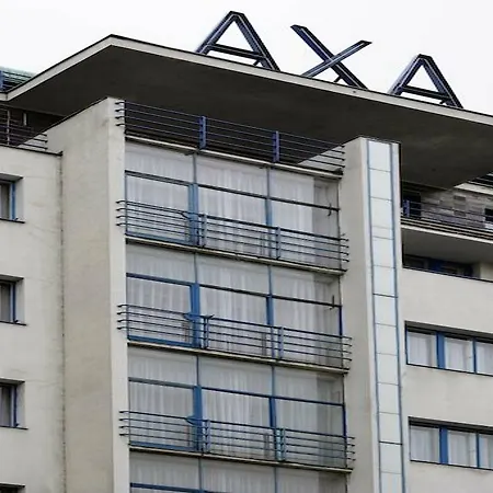 Axa Prága