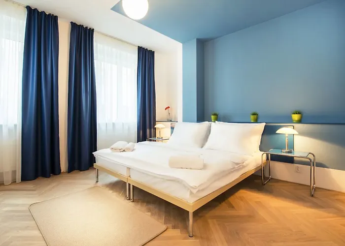 Axa Hotel 3*
