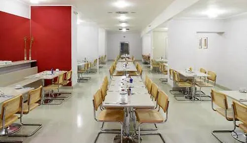 Axa 3* Praag